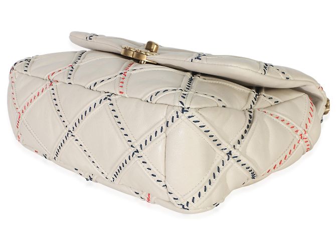 Chanel 19 Medium Flap Bag aus multicolorigem beigem gestepptem Lammleder und Mischfasern - Ansicht 6