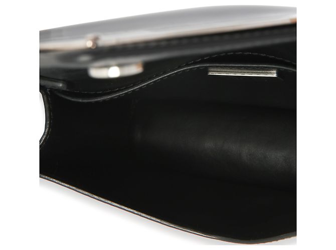 Bolso bandolera Prada de piel Spazzolato negra con placa de logo triangular y solapa Negro - vista 5