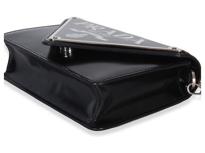 Bolso bandolera Prada de piel Spazzolato negra con placa de logo triangular y solapa Negro - vista 6