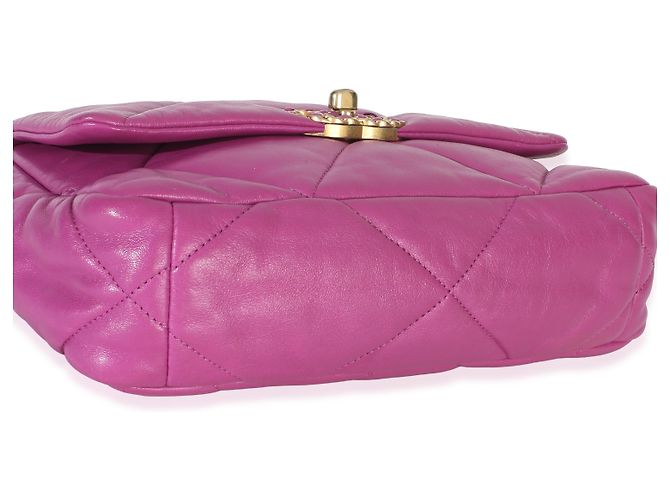 Borsa a patta Chanel 19 Medium in pelle d'agnello matelassé viola Porpora - vista 7