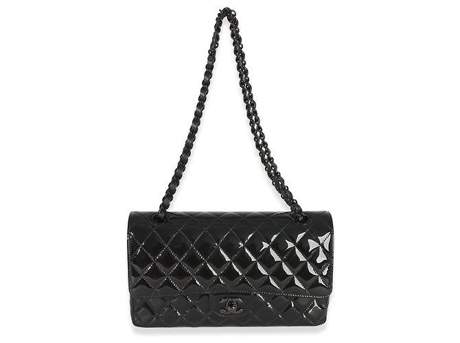 Gabrielle Borsa Chanel So Black Quilted Patent Medium Classic Double Flap Bag Nero - vista 7