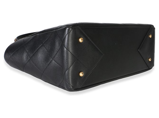 Gabrielle Borsa Shopping Chanel Book Pocket in vitello matelassé nero - vista 7