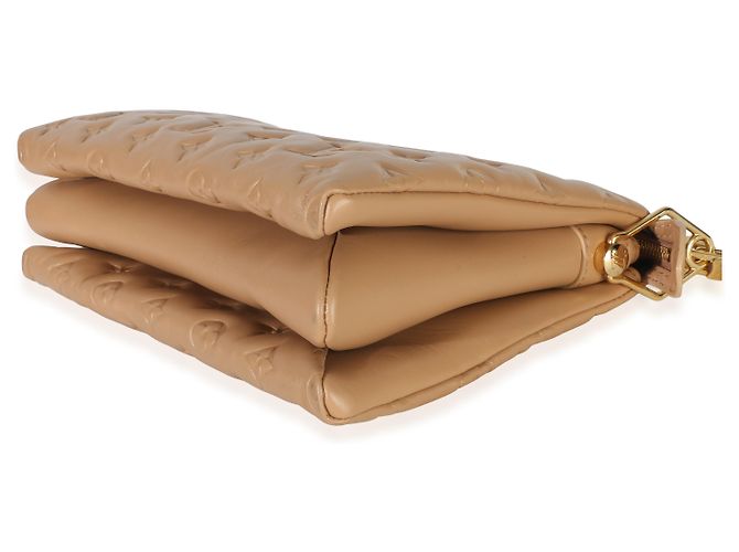 Louis Vuitton Camel Monogram Embossed Lambskin Coussin PM Beige - vista 6