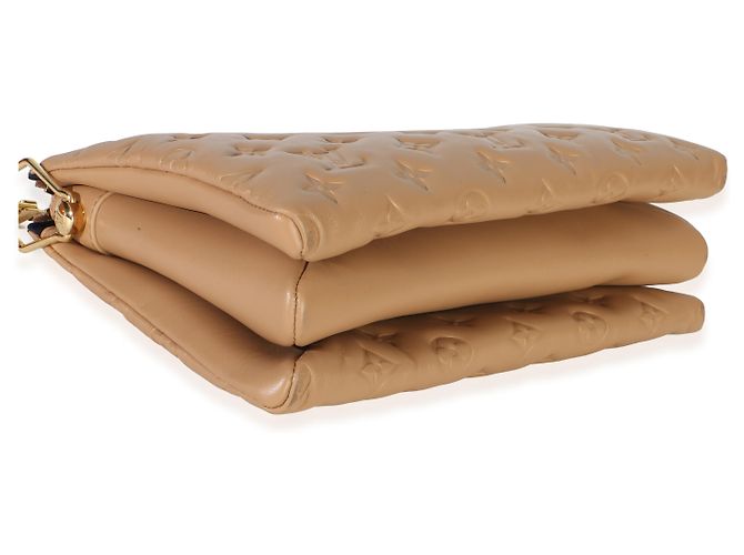 Louis Vuitton Camel Monogram Embossed Lambskin Coussin PM Beige - vista 7