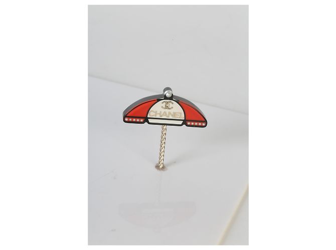 Gabrielle Chanel 2019 Strandregenschirm-Brosche - Ansicht 5