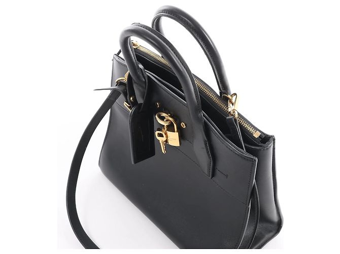 Borsa a mano 2Way Louis Vuitton City Steamer PM Taurillon in Nero M53028 - vista 5