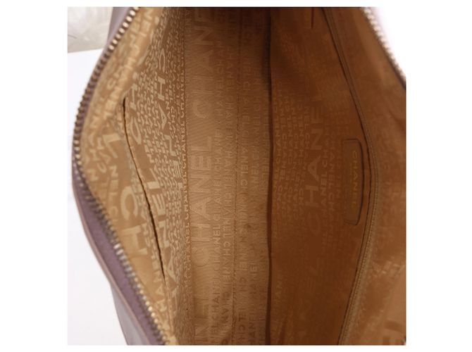 Borsa a tracolla Chanel Chocolate Bar in pelle, Viola 8026606 Beige - vista 9