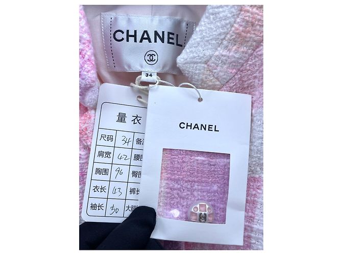 Giacca Chanel 23S in tweed rosa Multicolore - vista 6