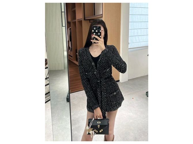 Chanel 23B Strickjacke Schwarz Wolle mit Pailletten Mehrfarben - Ansicht 5