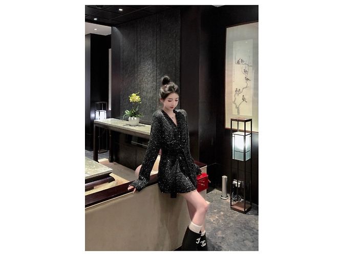 Chanel 23B Strickjacke Schwarz Wolle mit Pailletten Mehrfarben - Ansicht 9