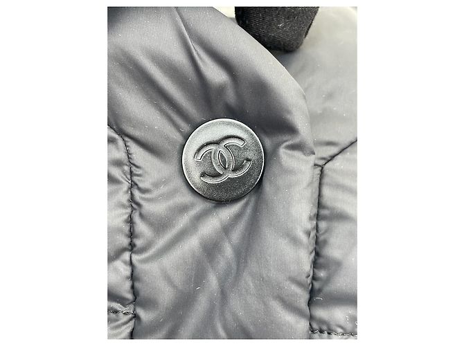 Chanel Black Down Jacket with Removable Hood Multiple colors - view 3