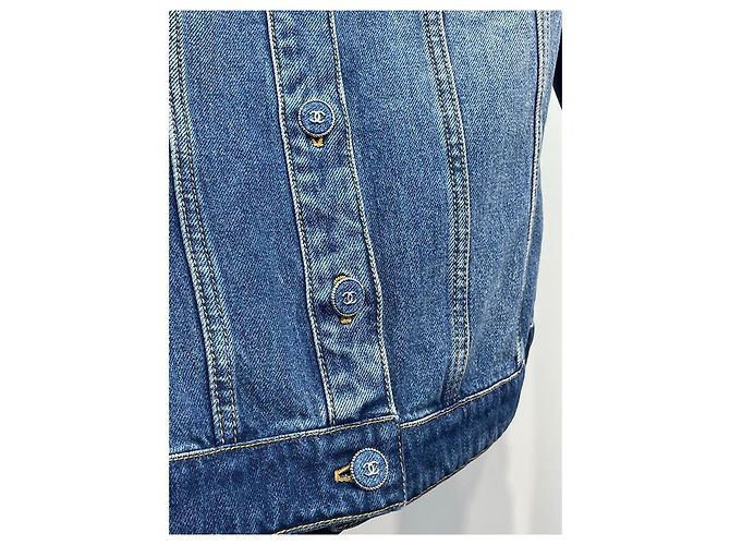 Chanel 24B Jeansjacke Blau Mehrfarben - Ansicht 4