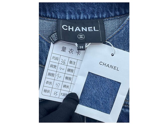 Chanel 24B Jeansjacke Blau Mehrfarben - Ansicht 7