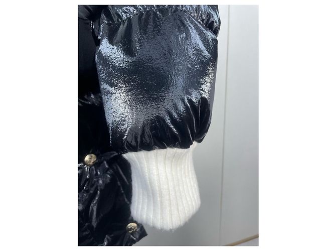 Chanel 25N Down Jacket Black and White Multiple colors - view 6