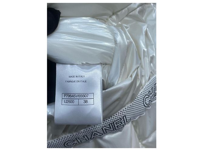 Chanel 25N Down Jacket Black and White Multiple colors - view 9