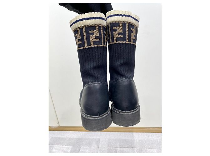 Fendi Combat Chelsea Stiefel Leder Monogramm Schwarz Mehrfarben - Ansicht 2