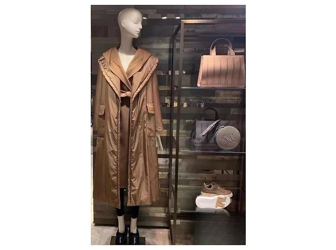 Max Mara Camel Down Coat Belted Polyester Size 32 Multiple colors - view 6