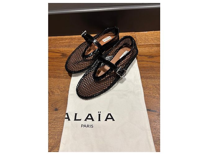 Alaïa Bailarinas de malla negra con tiras de cuero charol Negro - vista 8
