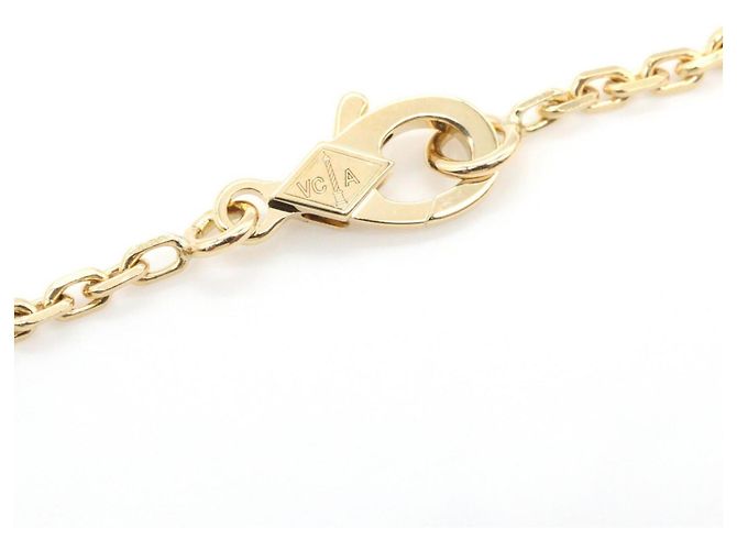 Van Cleef & Arpels Magic Alhambra Long Guilloche Halskette Golden - Ansicht 3