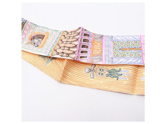 Lenço Hermès Twilly SUPER SILK QUEST Multicor - vista 7