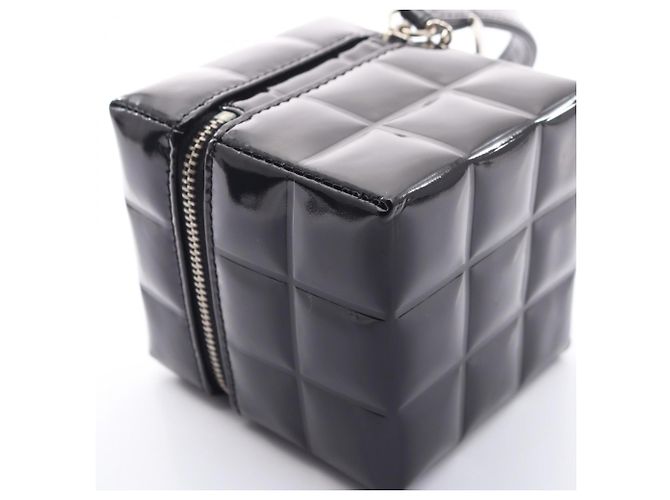 Borsa a mano pouch Chanel Chocolate Bar Cube Nero - vista 10