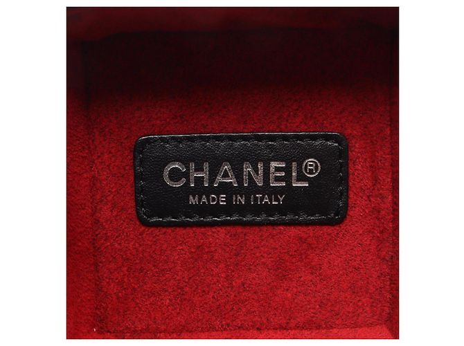 Borsa a mano pouch Chanel Chocolate Bar Cube Nero - vista 4