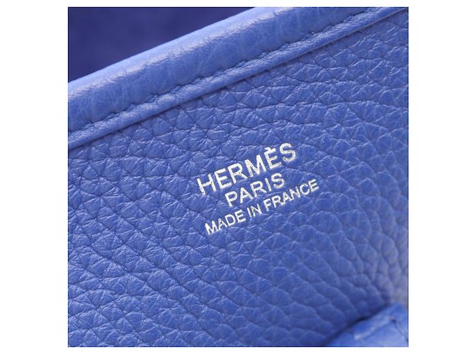 Hermès Hermes Evelyne 3 Trois GM Blue Electric Shoulder Bag - vista 4