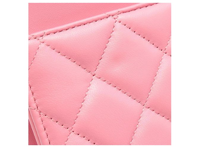 Borsa Chanel Matelassé in pelle d'agnello rosa - vista 7