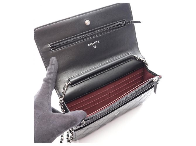 Borsa a tracolla Chanel Matelassé in pelle d'agnello nera Nero - vista 3