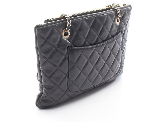 Borsa a tracolla Chanel Matelassé in pelle d'agnello nera Nero - vista 2