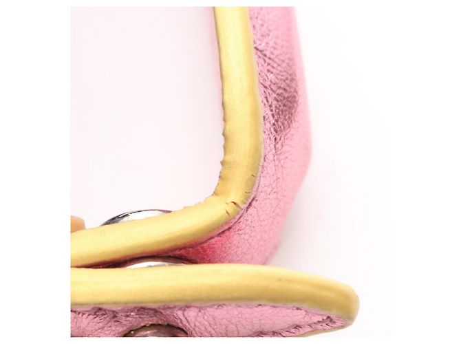 Borsa a tracolla Fendi Mini Kan I Metallic in rosa - vista 10