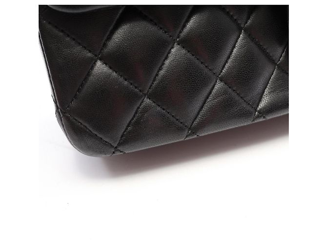 Borsa a tracolla Chanel Matelassé Double Flap Nero - vista 10