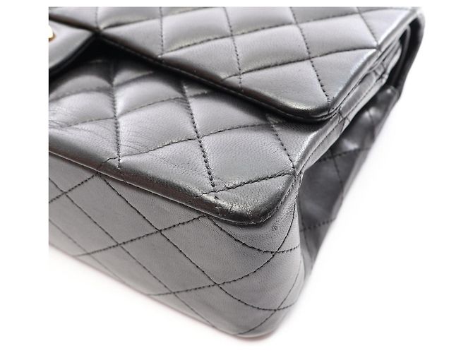 Borsa a tracolla Chanel Matelassé Double Flap Nero - vista 11