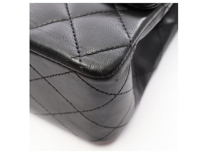 Borsa a tracolla Chanel Matelassé Double Flap Nero - vista 12