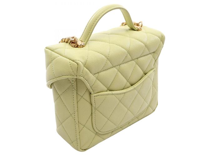 Picca borsa vanity Chanel Matelassé Verde - vista 2