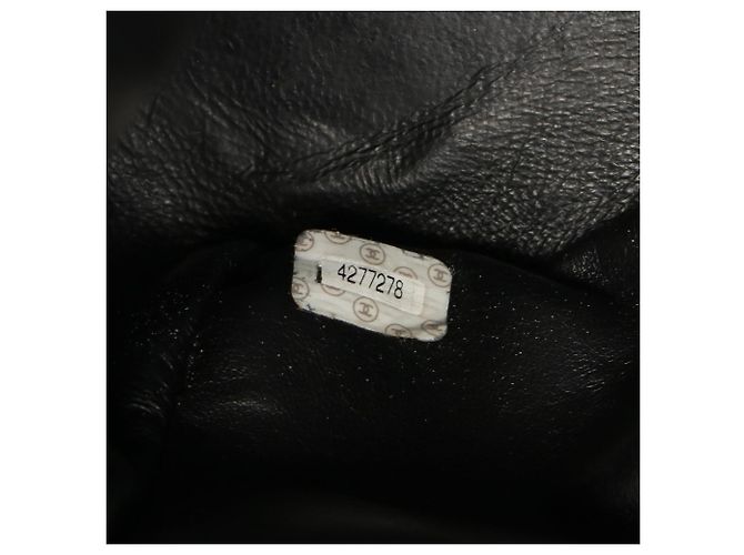 Chanel Matelassé Schwarze Tote Bag - Ansicht 5