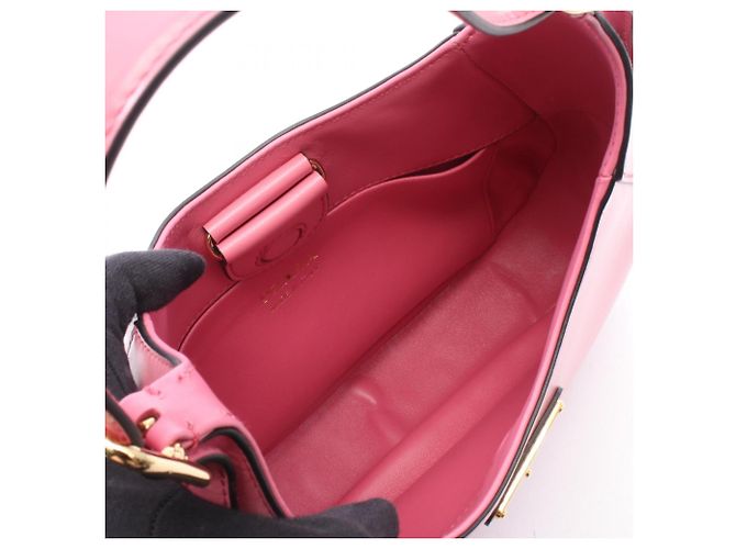 Bolsa de Ombro Prada Cleo Rosa - vista 3
