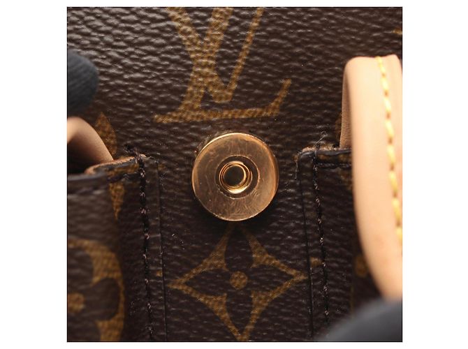 Zaino/Borsa Louis Vuitton Excursion PM Monogram Marrone - vista 5