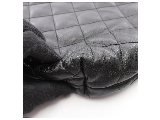 Borsa Tote Icare Maxi in pelle nera Yves Saint Laurent Nero - vista 13