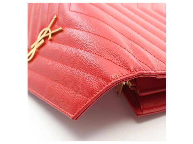 Yves Saint Laurent Bi-fold Langbeutel aus rotem Leder - Ansicht 8