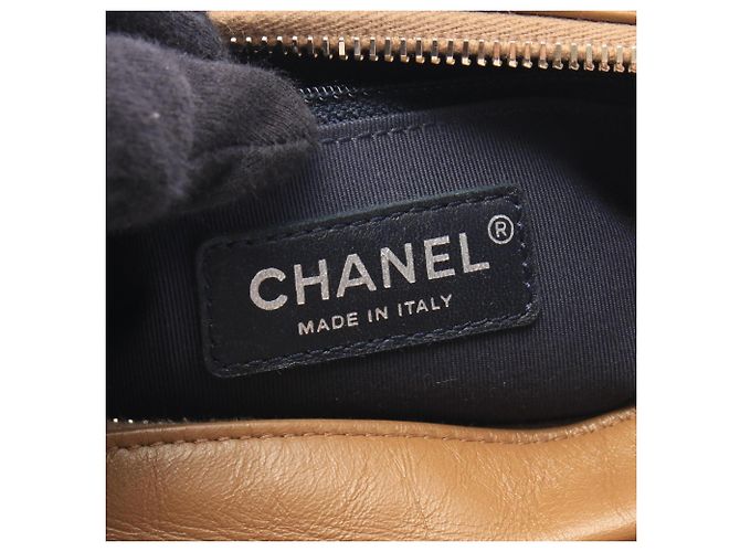 Borsa a tracolla Chanel Gabrielle de Small Hobo Nero Beige Verde - vista 4