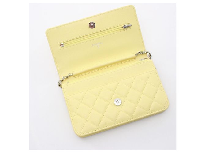 Borsa a tracolla Chanel Cruise Matelassé Giallo - vista 11