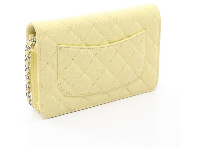 Borsa a tracolla Chanel Cruise Matelassé Giallo - vista 2