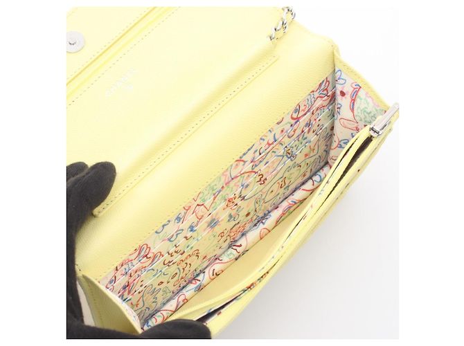 Borsa a tracolla Chanel Cruise Matelassé Giallo - vista 3