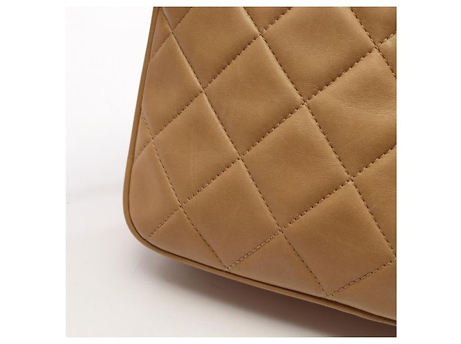 Bolso de hombro Chanel Coco Mark Matelassé Beige - vista 11
