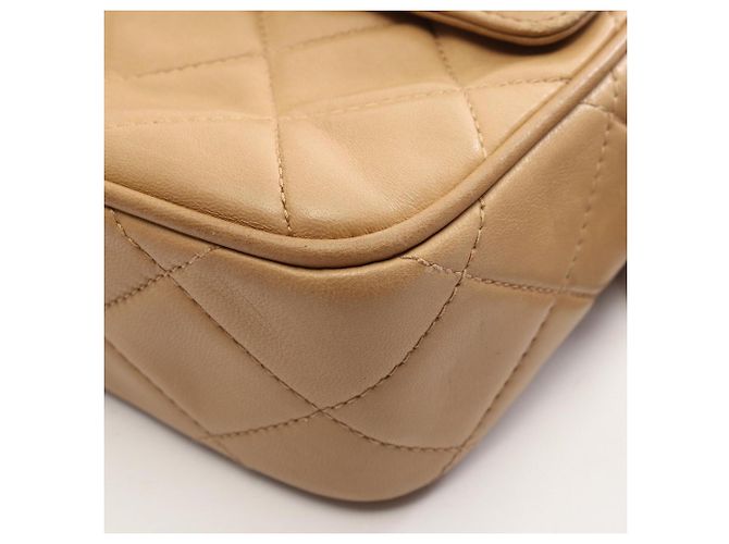 Bolso de hombro Chanel Coco Mark Matelassé Beige - vista 12