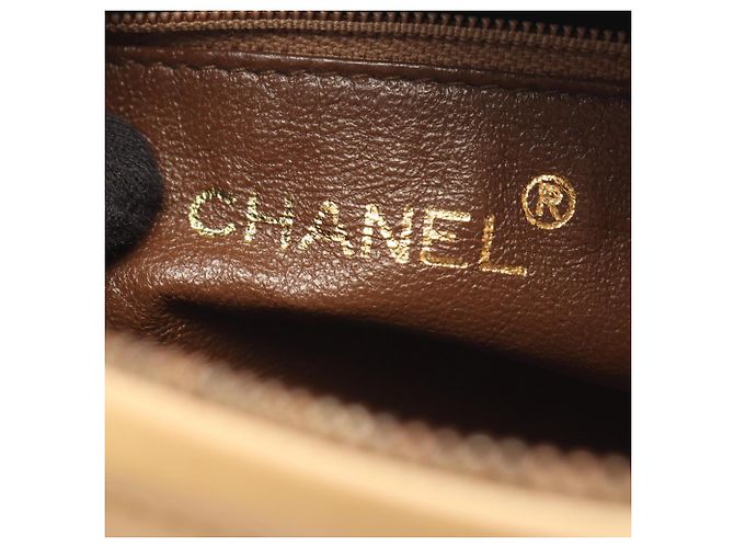 Bolso de hombro Chanel Coco Mark Matelassé Beige - vista 4
