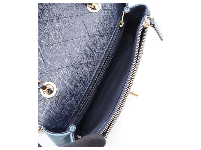 Borsa a tracolla Chanel Turnlock Blu - vista 3