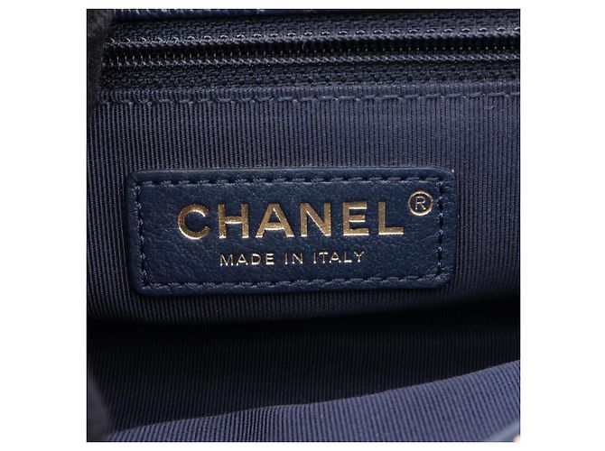 Borsa a tracolla Chanel Turnlock Blu - vista 4