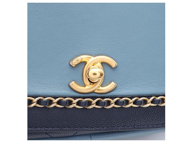Borsa a tracolla Chanel Turnlock Blu - vista 9